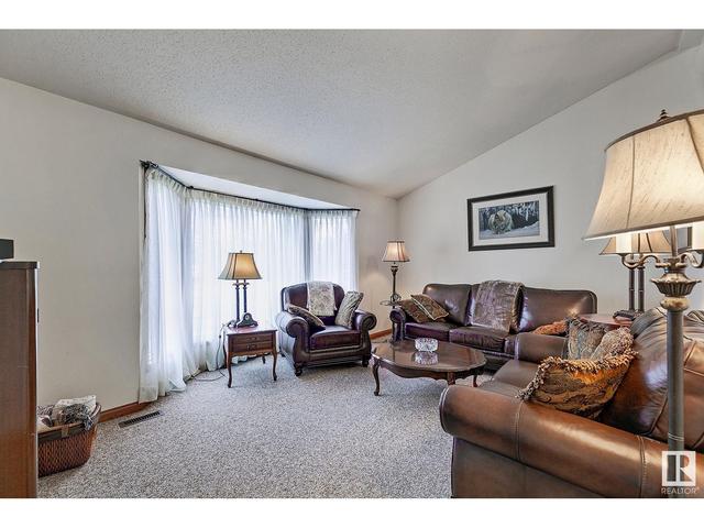 16812 95 St Nw, House detached with 3 bedrooms, 2 bathrooms and null parking in Edmonton AB | Image 6