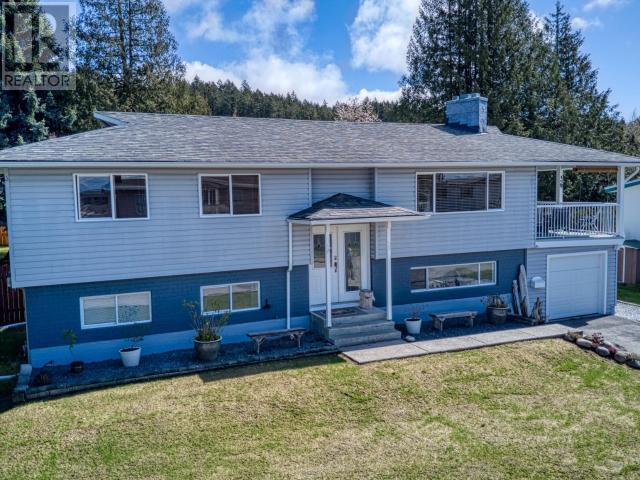 3824 Selkirk Ave, House detached with 5 bedrooms, 3 bathrooms and null parking in Powell River BC | Image 38