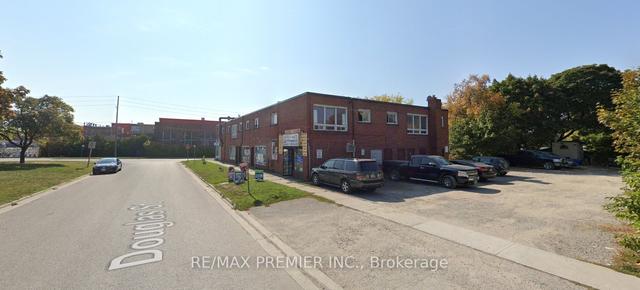 3b - 92 Wolfe St, House detached with 1 bedrooms, 1 bathrooms and 0 parking in Oshawa ON | Image 9