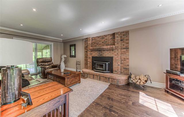 408 Freelton Rd, House detached with 3 bedrooms, 3 bathrooms and 20 parking in Hamilton ON | Image 37