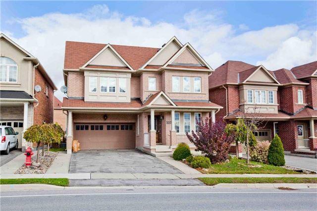 227 Woodspring Ave, House detached with 4 bedrooms, 5 bathrooms and 4 parking in Newmarket ON | Image 1