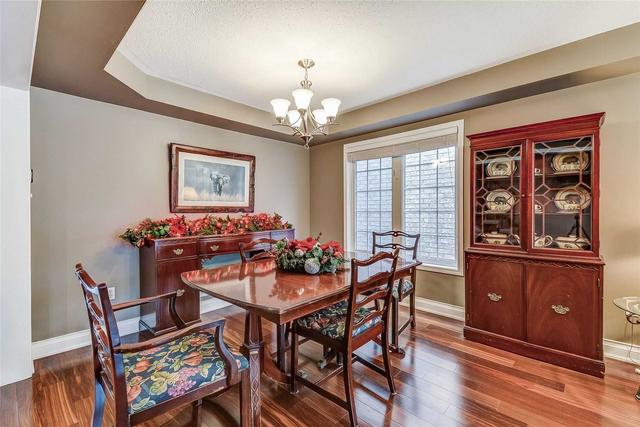 665 Irving Terr, House detached with 3 bedrooms, 4 bathrooms and 3 parking in Milton ON | Image 3