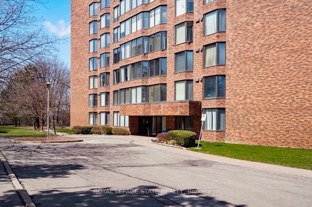 403 - 180 Limeridge Rd W, Condo with 2 bedrooms, 1 bathrooms and 1 parking in Hamilton ON | Image 12