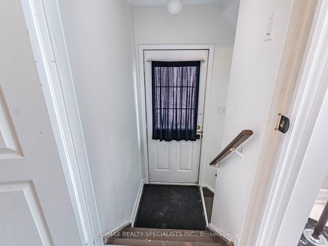 23 Fallstar Cres, House detached with 4 bedrooms, 5 bathrooms and 6 parking in Brampton ON | Image 19