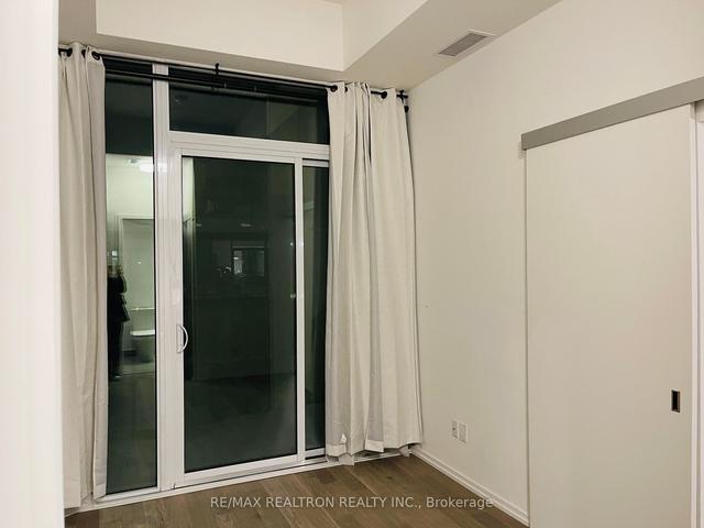 1701 - 5 Soudan Ave, Condo with 2 bedrooms, 2 bathrooms and 0 parking in Toronto ON | Image 10