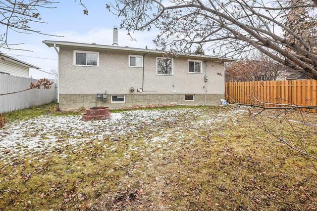 3824 47 Street, House detached with 3 bedrooms, 2 bathrooms and 2 parking in Red Deer AB | Image 26