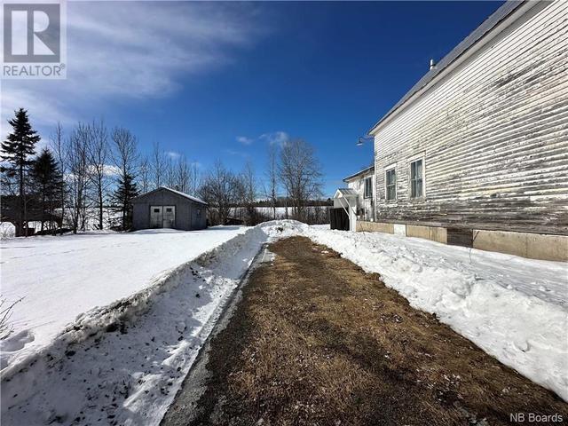 481 Route 595, House detached with 4 bedrooms, 1 bathrooms and null parking in Southampton NB | Image 3
