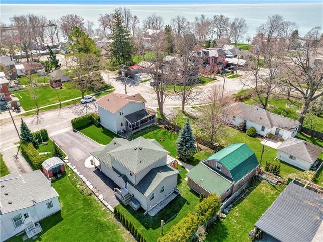 108 Market Street W, House detached with 3 bedrooms, 2 bathrooms and 6 parking in Norfolk County ON | Image 4