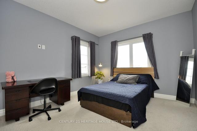 300 Deerfoot Tr, House detached with 4 bedrooms, 5 bathrooms and 5 parking in Waterloo ON | Image 24