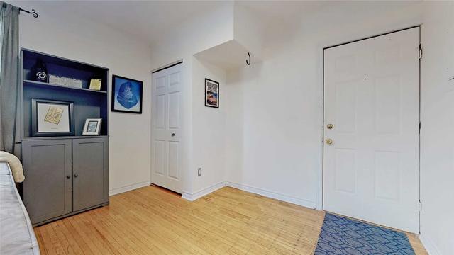 15 - 2 Vineland Ave S, Condo with 2 bedrooms, 1 bathrooms and 1 parking in Hamilton ON | Image 11