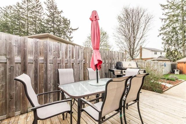 411a Dayna Crescent, House semidetached with 4 bedrooms, 2 bathrooms and 2 parking in Waterloo ON | Image 10