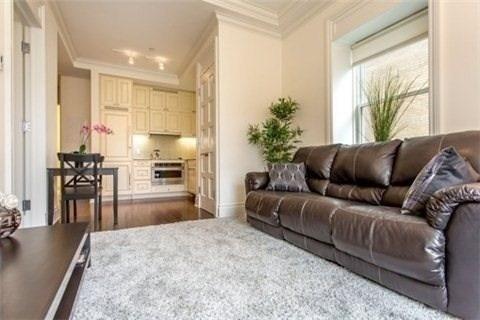 302 - 22 Leader Lane, Condo with 2 bedrooms, 2 bathrooms and null parking in Toronto ON | Image 2