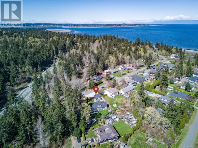 269 Spindrift Rd, House detached with 4 bedrooms, 3 bathrooms and 6 parking in Comox Valley A BC | Image 61