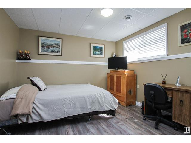 22062 Twp Rd 515, House detached with 4 bedrooms, 3 bathrooms and null parking in Strathcona County AB | Image 32