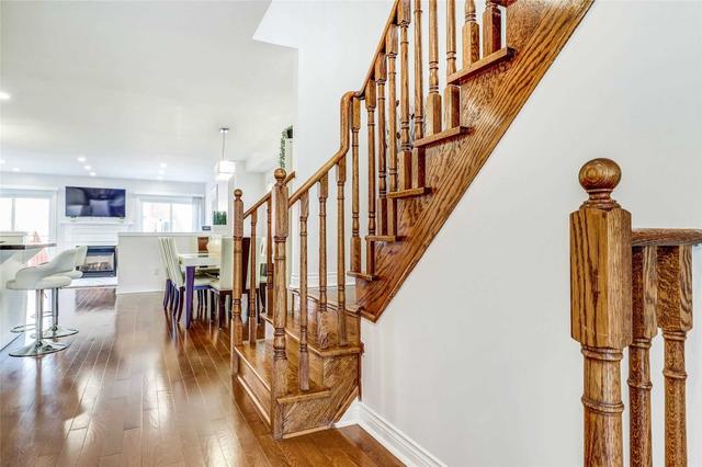 68 Old Orchard Cres, House semidetached with 3 bedrooms, 3 bathrooms and 4 parking in Richmond Hill ON | Image 36