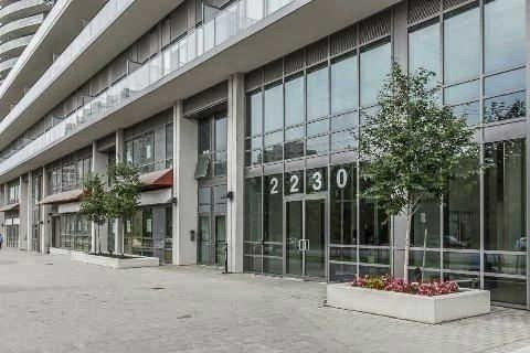 2402 - 2230 Lake Shore Blvd W, Condo with 2 bedrooms, 1 bathrooms and 1 parking in Toronto ON | Image 2