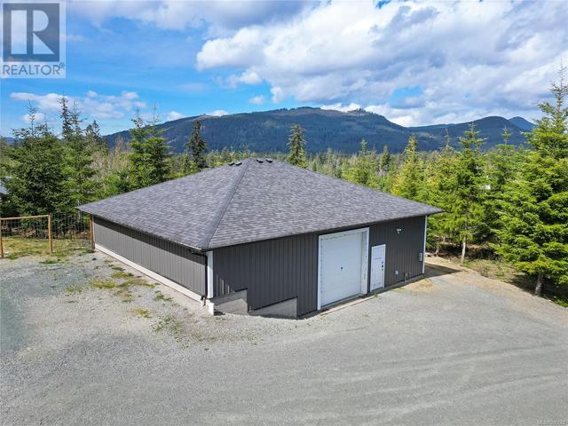 2830 Woodcroft Pl, House detached with 5 bedrooms, 3 bathrooms and 6 parking in Cowichan Valley B BC | Image 38