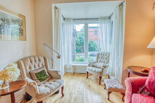 43 Strathcona Avenue, Townhouse with 3 bedrooms, 2 bathrooms and 1 parking in Ottawa ON | Image 6