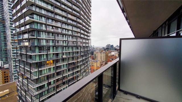 2810 - 330 Richmond St W, Condo with 1 bedrooms, 1 bathrooms and 0 parking in Toronto ON | Image 10