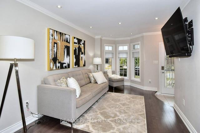 84 Rory Rd, House attached with 3 bedrooms, 4 bathrooms and 4 parking in Toronto ON | Image 26