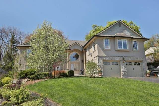 872 Danforth Pl, House detached with 3 bedrooms, 4 bathrooms and 6 parking in Burlington ON | Image 1