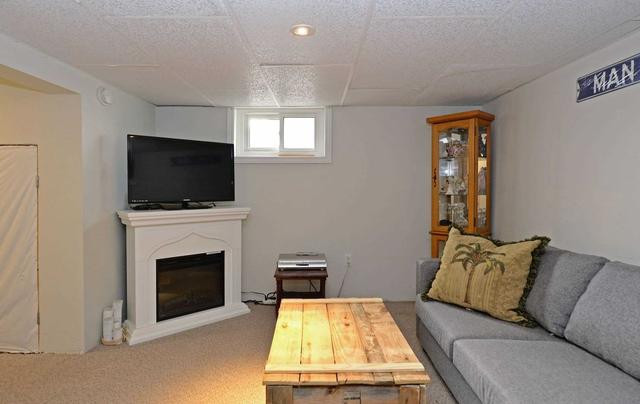 1248 Somerville St, House detached with 3 bedrooms, 1 bathrooms and 4 parking in Oshawa ON | Image 10