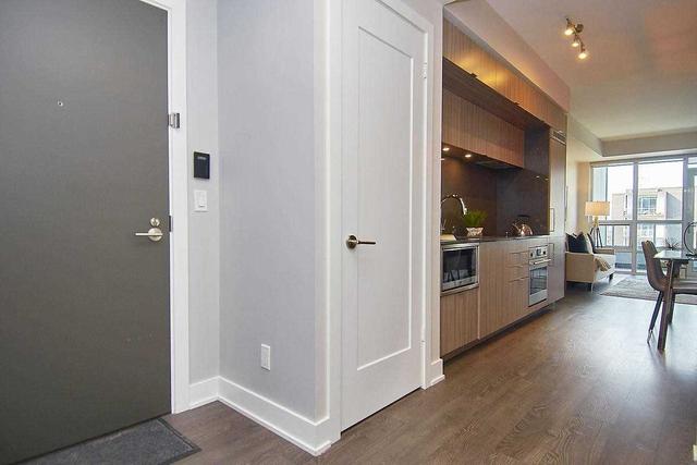 829 - 38 Cameron St, Condo with 1 bedrooms, 1 bathrooms and 1 parking in Toronto ON | Image 16