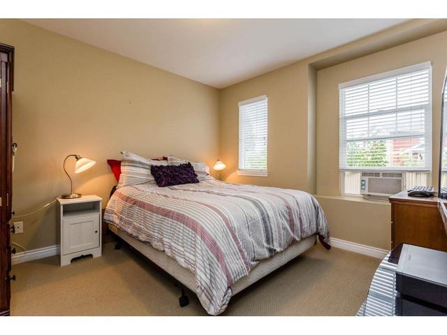 16418 60 Avenue, House detached with 5 bedrooms, 4 bathrooms and 2 parking in Surrey BC | Image 14