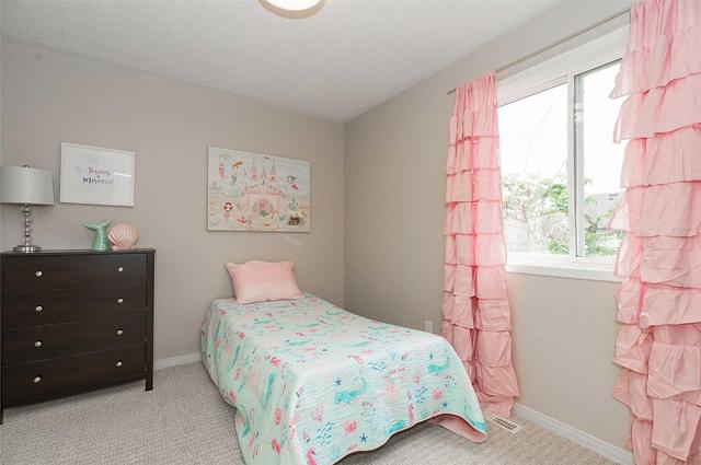 86 Trevino Circ, House attached with 2 bedrooms, 2 bathrooms and 2 parking in Barrie ON | Image 12