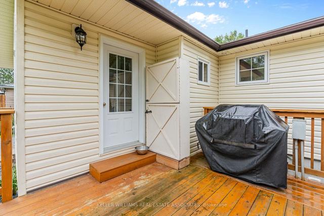 19 Ewing St, House detached with 2 bedrooms, 3 bathrooms and 8 parking in Bracebridge ON | Image 18
