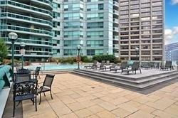 1712 - 10 Queens Quay W, Condo with 1 bedrooms, 1 bathrooms and 1 parking in Toronto ON | Image 8