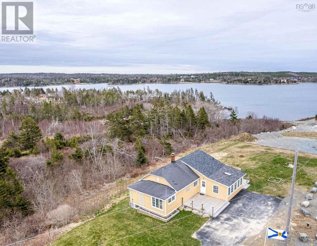 19194 Highway 7, House detached with 3 bedrooms, 1 bathrooms and null parking in Halifax NS | Image 36