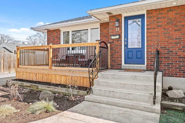 11 Overholt St, House detached with 2 bedrooms, 2 bathrooms and 14 parking in St. Catharines ON | Image 12