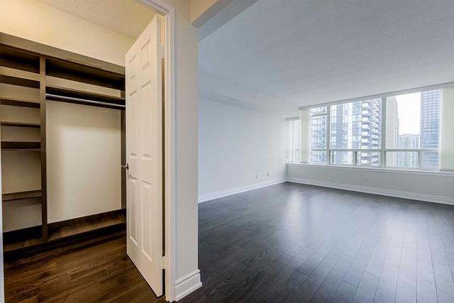 1611 - 30 Greenfield Ave, Condo with 2 bedrooms, 3 bathrooms and 1 parking in Toronto ON | Image 15
