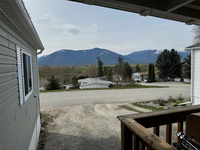 53 - 445 6 Avenue, Home with 3 bedrooms, 1 bathrooms and null parking in Creston BC | Image 32