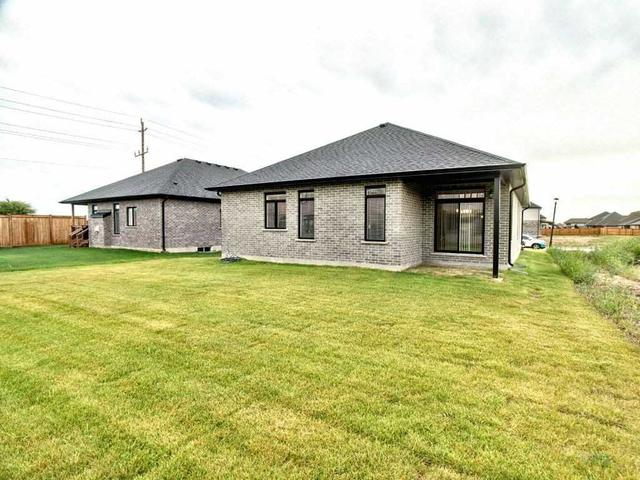6485 Crown Grant Rd, House detached with 3 bedrooms, 2 bathrooms and 6 parking in London ON | Image 10