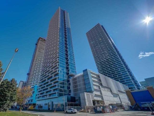 5803 - 950 Portage Pkwy, Condo with 2 bedrooms, 2 bathrooms and 0 parking in Vaughan ON | Image 1