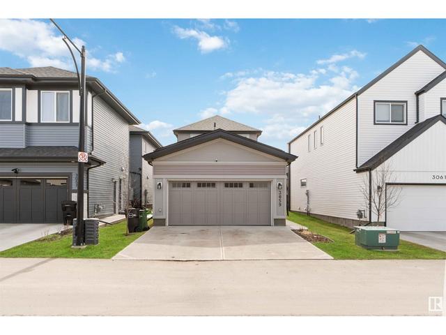 3059 Coughlan Ln Sw Sw, House detached with 3 bedrooms, 2 bathrooms and null parking in Edmonton AB | Image 1