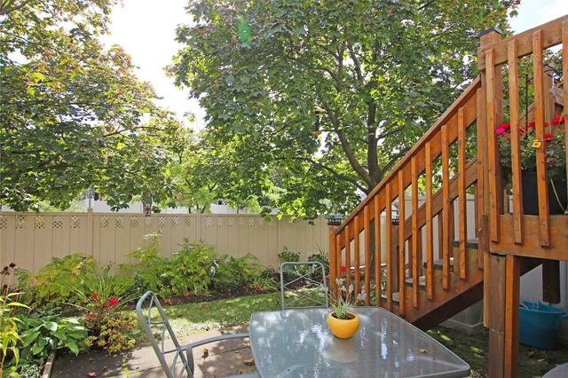 42 Chipstead Ave, Townhouse with 3 bedrooms, 3 bathrooms and 1 parking in Brampton ON | Image 16