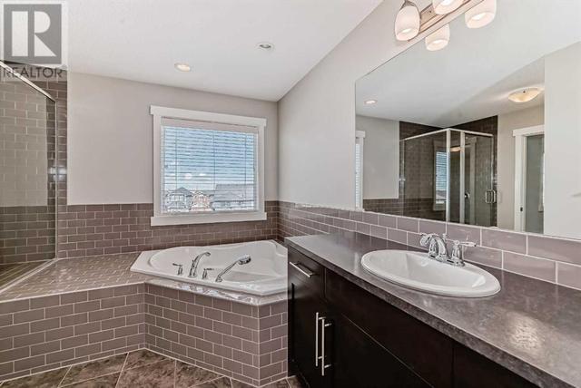 554 Sherwood Boulevard Nw, House detached with 6 bedrooms, 3 bathrooms and 4 parking in Calgary AB | Image 18