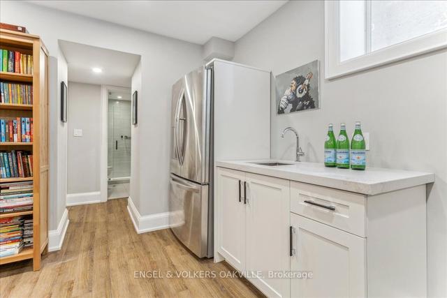 283 Douglas Ave, House detached with 3 bedrooms, 4 bathrooms and 4 parking in Oakville ON | Image 22