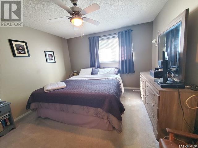 427 7th Avenue Nw, House detached with 3 bedrooms, 1 bathrooms and null parking in Swift Current SK | Image 1
