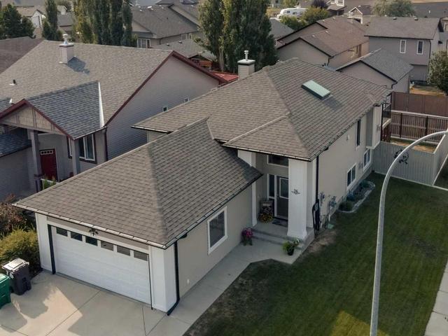 76 Jessie Robinson Close N, House detached with 4 bedrooms, 3 bathrooms and 4 parking in Lethbridge AB | Image 47