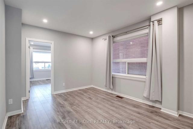 2023 Dufferin St, House semidetached with 3 bedrooms, 2 bathrooms and 3 parking in Toronto ON | Image 21
