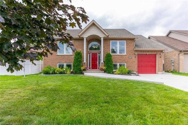 4751 Paddock Trail Dr, House detached with 3 bedrooms, 2 bathrooms and 5 parking in Niagara Falls ON | Image 1