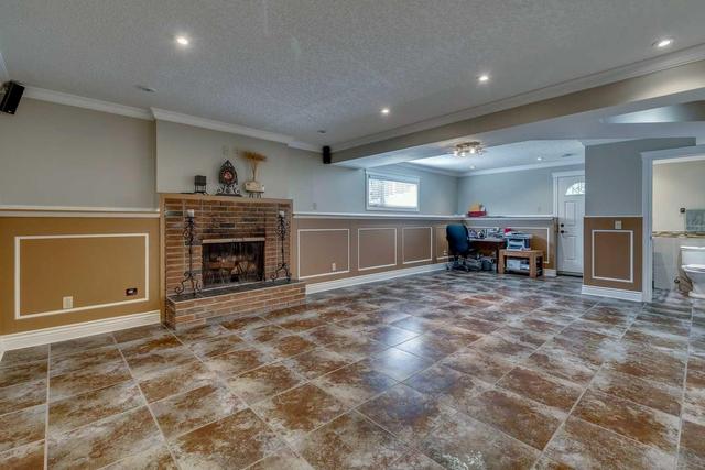 627 Strathcona Drive Sw, House detached with 5 bedrooms, 3 bathrooms and 4 parking in Calgary AB | Image 29