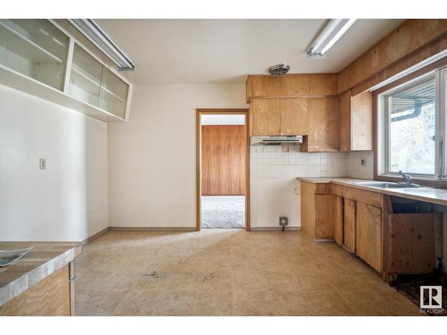 14132 98 Av Nw, House detached with 3 bedrooms, 2 bathrooms and null parking in Edmonton AB | Image 21