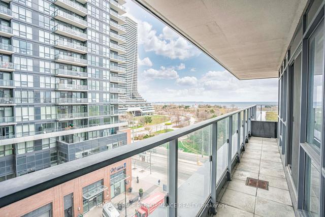 901 - 2212 Lake Shore Blvd W, Condo with 2 bedrooms, 2 bathrooms and 1 parking in Toronto ON | Image 10