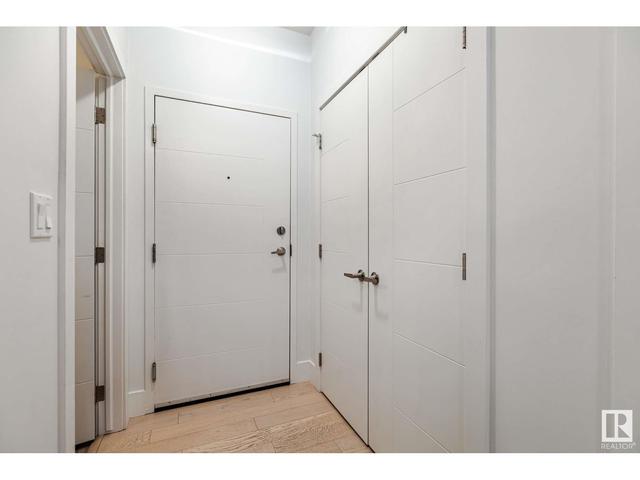 102 - 10030 83 Av Nw, Condo with 1 bedrooms, 1 bathrooms and null parking in Edmonton AB | Image 2