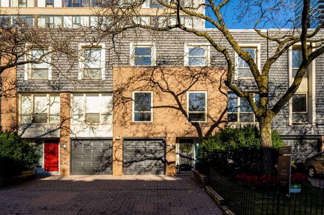 64 Granby St, Townhouse with 3 bedrooms, 3 bathrooms and 2 parking in Toronto ON | Image 26